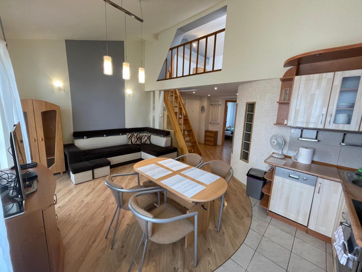 Apartament #Widokowa Apartment Rzeszow Bagian luar foto